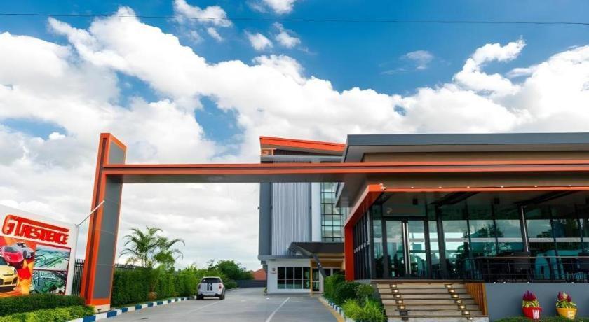 Gt Residence Hotel Buriram Luaran gambar